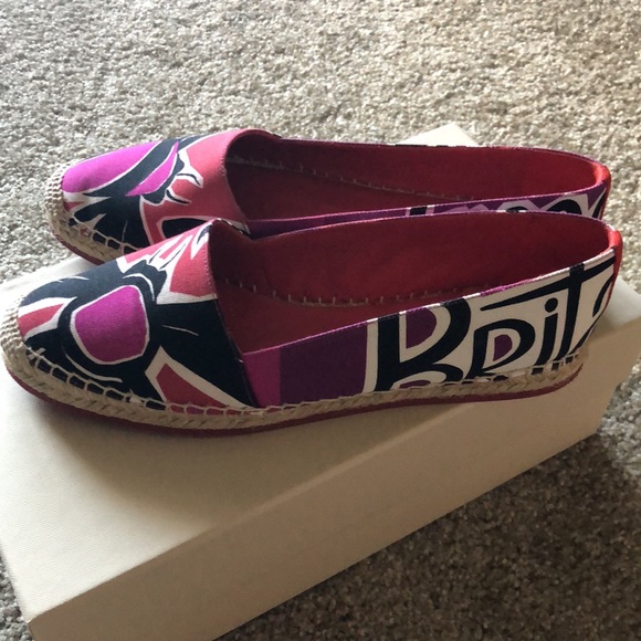 Authentic Burberry espadrilles , size 37 - Picture 1 of 5